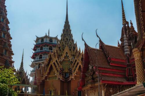 Разнообразная архитектура Таиланда, храмовые постройки