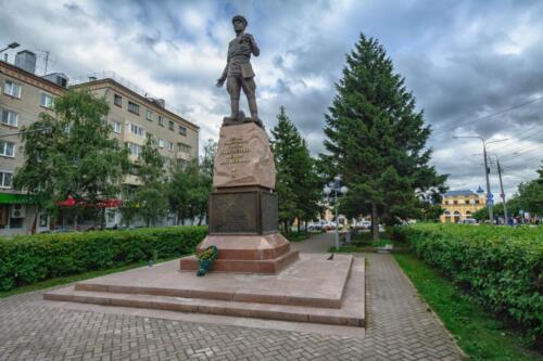 Памятник Зинченко Ф.М.